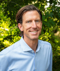 Dr. Shepard DeLong Dr. Shepard DeLong