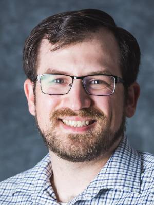 Portrait photo of Daniel Franz